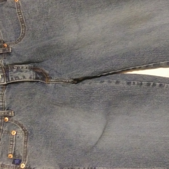 Jeans - Picture 2 of 4